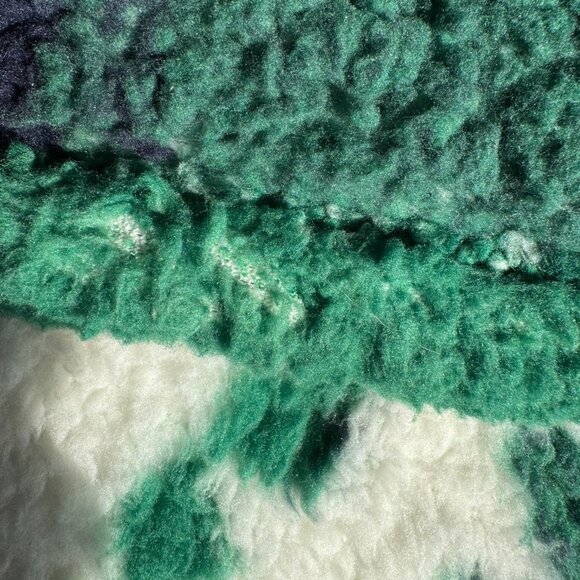 American Eagle Green/Blue Plaid Tree Throw 50 x 60 - Picture 7 of 13